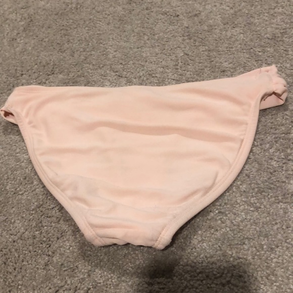 ✰ PINK BIKINI BOTTOMS ✰ - Picture 4 of 4